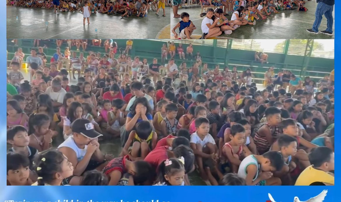 Jesus welcomed children to come to Him — photo 1
