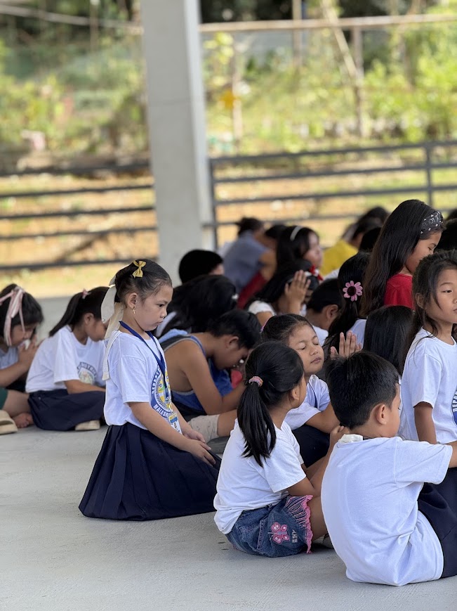 A quiet moment during prayer.